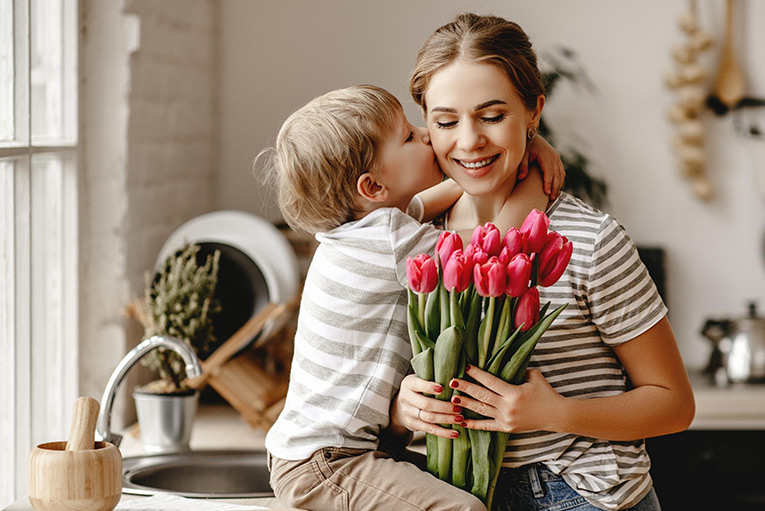 День матери